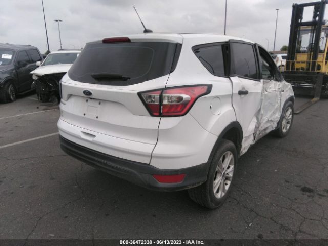 1FMCU0F7XJUB28029 Ford ESCAPE S