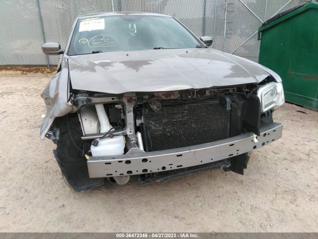 Chrysler 300 2014 2C3CCAAG2EH193779 Image 6