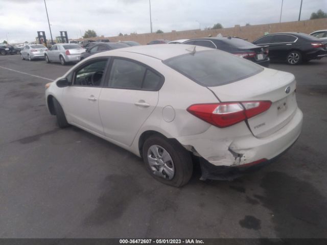 KNAFK4A65F5334600 KIA FORTE LX