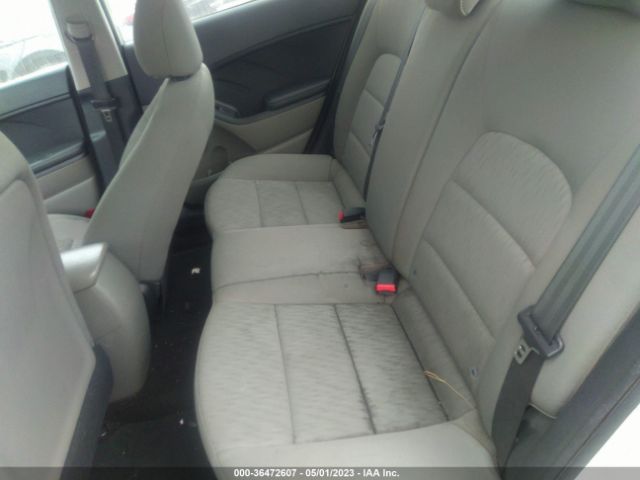 KNAFK4A65F5334600 KIA FORTE LX