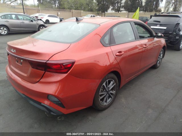 3KPF24AD4PE526467 KIA Forte Lxs