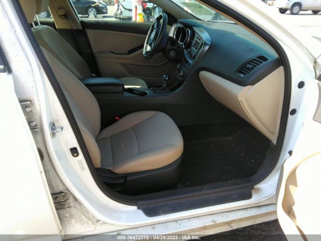 KNAGM4A71F5612383 KIA Optima Lx