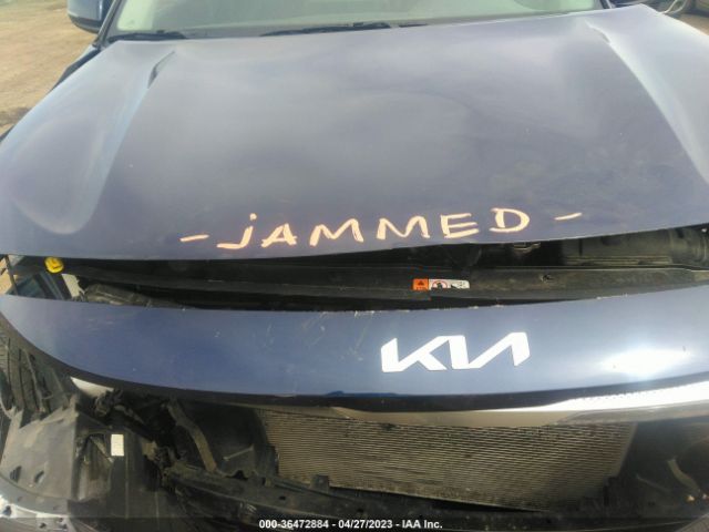 KNDERCAA8N7317544 KIA SELTOS EX