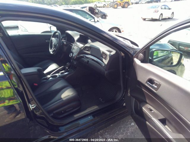 19UDE2F85LA012057 Acura Ilx Pkg