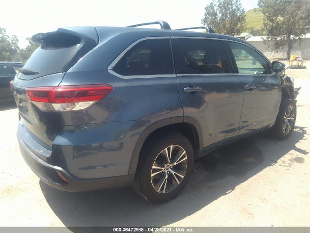 Toyota Highlander Le 2018 5TDZZRFH1JS255625 Image 4