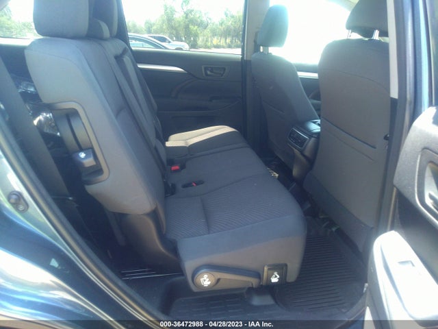 Toyota Highlander Le 2018 5TDZZRFH1JS255625 Image 8