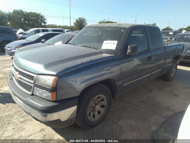 2006 CHEVROLET SILVERADO 1500 LS VIN: 2GCEC19V061158482