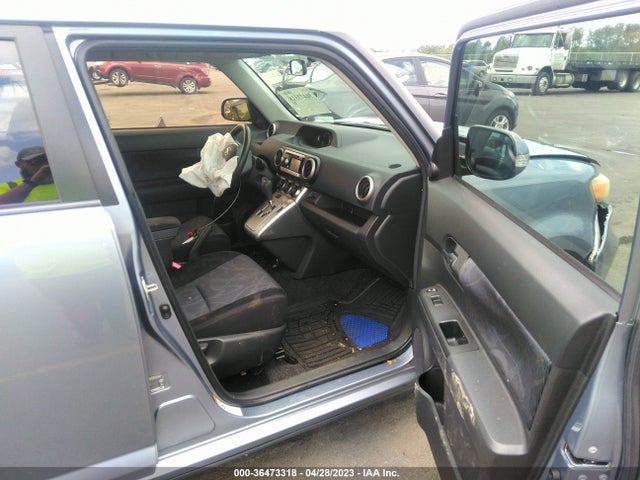 2011 SCION XB VIN: JTLZE4FE2B1141611