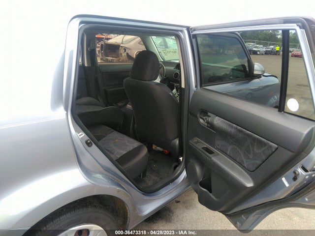 2011 SCION XB VIN: JTLZE4FE2B1141611