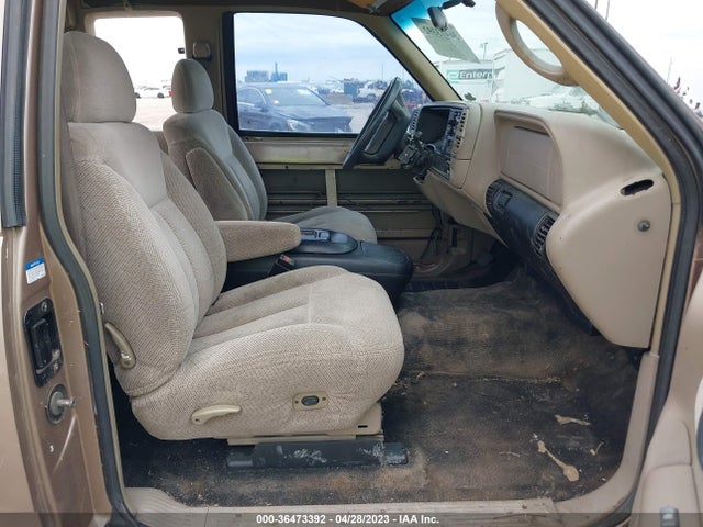 1997 CHEVROLET C/K 1500 VIN: 2GCEC19R5V1240273
