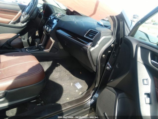 JF2SJAWC6JH436465 Subaru Forester Touring