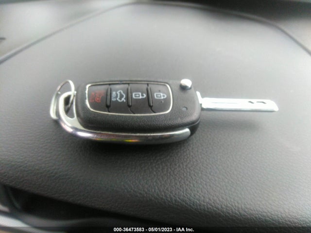 Hyundai SONATA SE 2019 5NPE24AF2KH806311 Image 3