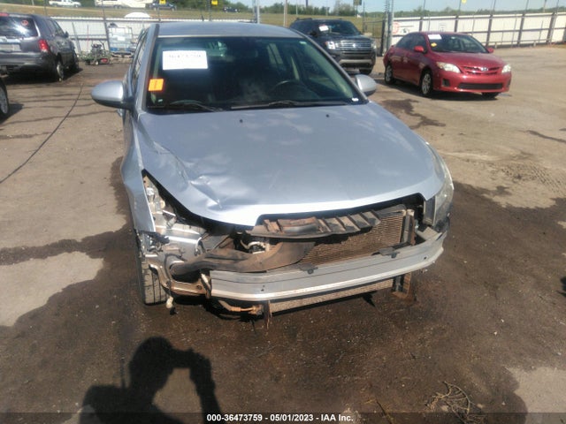 Chevrolet Cruze 2lt 2014 1G1PE5SB1E7393252 Image 6