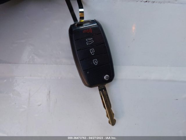 KNAFX4A60G5597483 KIA FORTE LX
