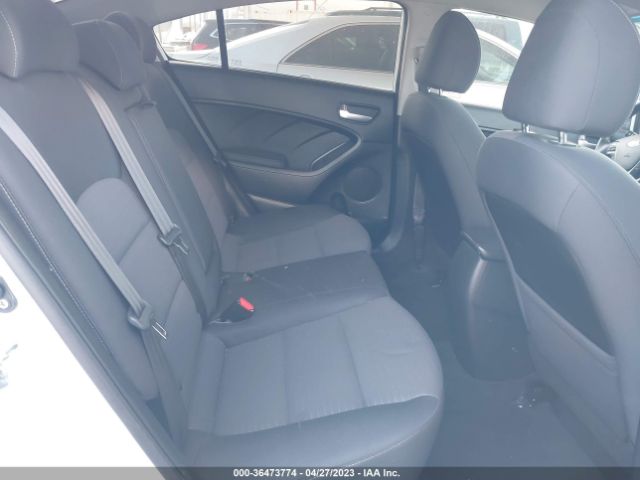 3KPFL4A75JE198958 KIA FORTE LX