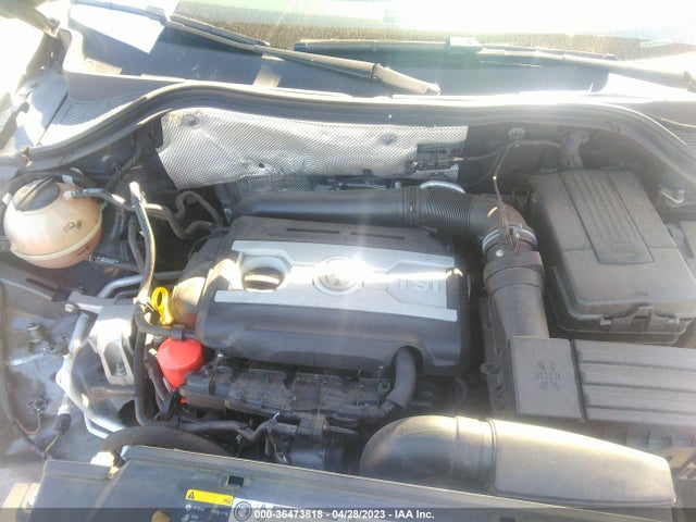 WVGCV3AX5EW598680 Volkswagen TIGUAN S