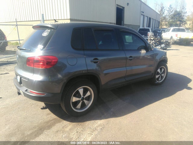 WVGCV3AX5EW598680 Volkswagen TIGUAN S
