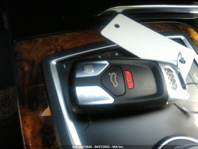 WA1LAAF79HD040600 Audi Q7 Premium Plus
