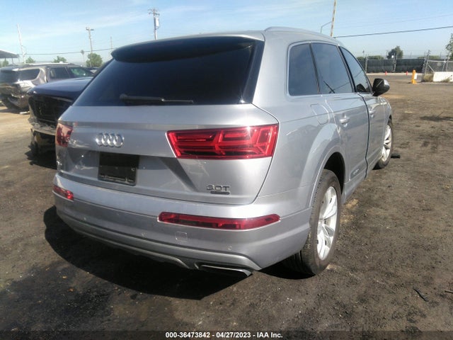 WA1LAAF79HD040600 Audi Q7 Premium Plus