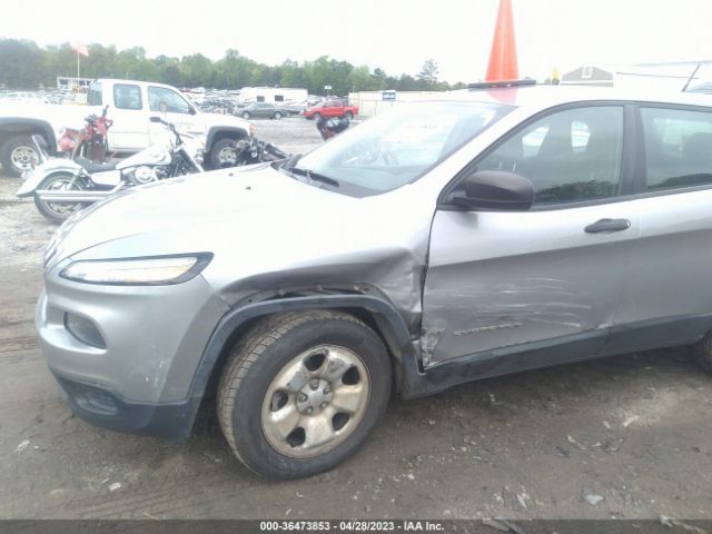 1C4PJLAB2FW616804 Jeep Cherokee Sport