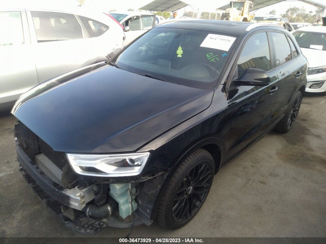WA1ECCFS7HR003261 Audi Q3 PREMIUM