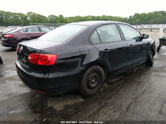 2014 VOLKSWAGEN JETTA SEDAN S VIN: 3VW2K7AJ3EM430089