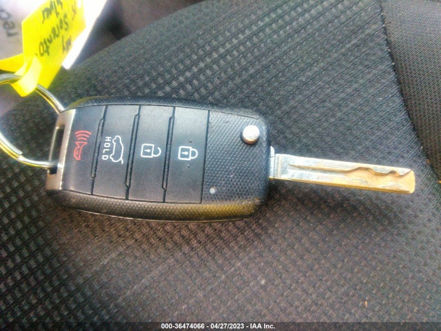 KIA SORENTO LX 2015 5XYKT3A69FG639615 Image 11