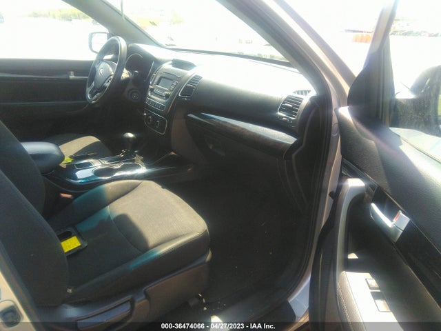 KIA SORENTO LX 2015 5XYKT3A69FG639615 Image 5