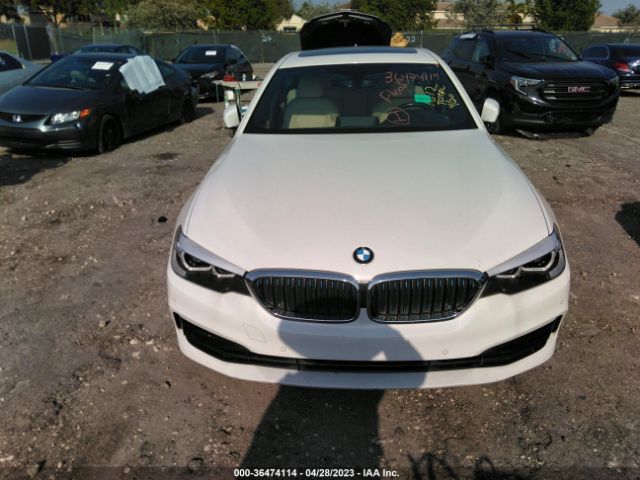 WBAJA9C53JB252048 BMW 5 Series 530e Iperformance