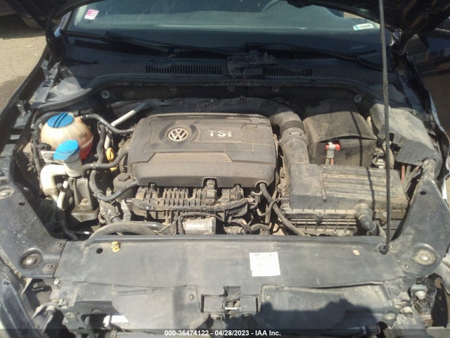 3VWD17AJ4FM270334 Volkswagen Jetta Sedan 1.8t Se