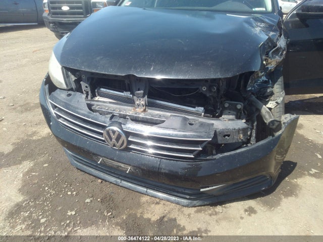 3VWD17AJ4FM270334 Volkswagen Jetta Sedan 1.8t Se