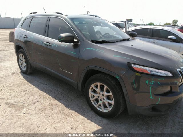 1C4PJLCB4FW670313 Jeep Cherokee Latitude