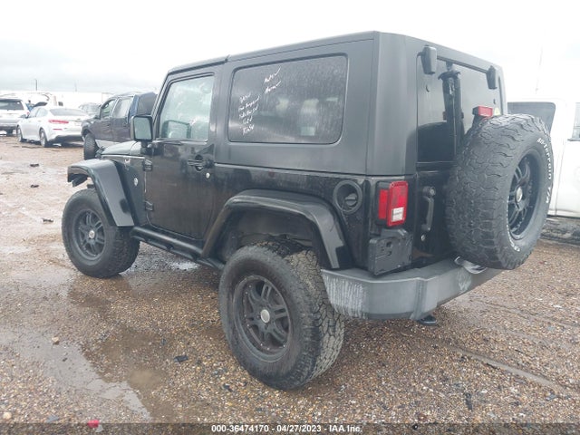 2010 JEEP WRANGLER SAHARA VIN: 1J4GA5D11AL158384