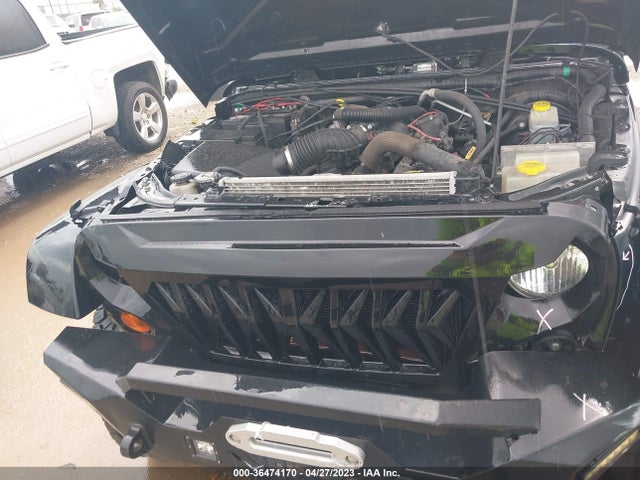 2010 JEEP WRANGLER SAHARA VIN: 1J4GA5D11AL158384
