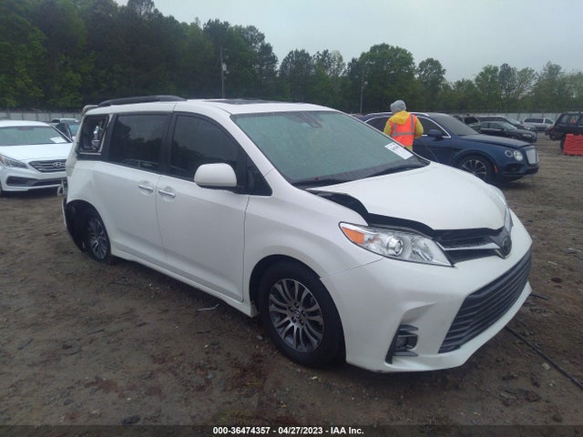 2018 TOYOTA SIENNA XLE PREMIUM 8 PASSENGER VIN: 5TDYZ3DC1JS914965