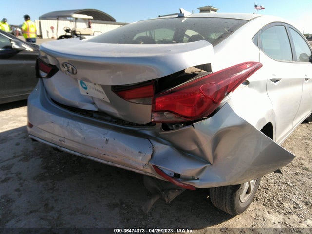 Hyundai ELANTRA SE 2015 5NPDH4AE8FH648757 Image 4