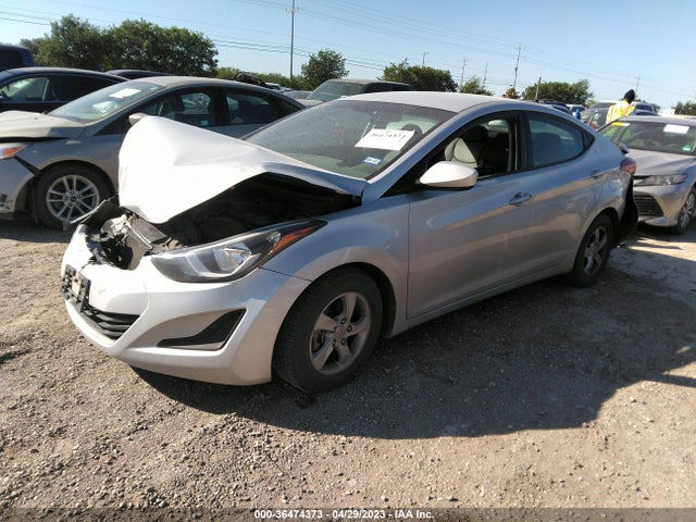 Hyundai ELANTRA SE 2015 5NPDH4AE8FH648757 Image 2