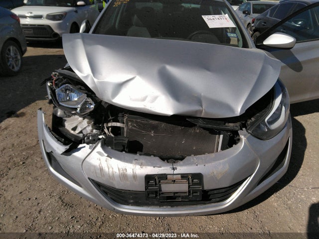 Hyundai ELANTRA SE 2015 5NPDH4AE8FH648757 Image 8