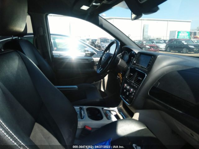 2C4RDGCG1KR691884 Dodge Grand Caravan Sxt