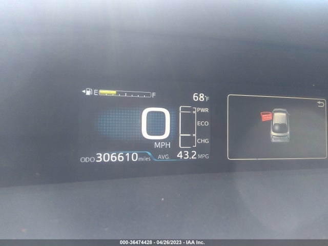 Toyota Prius Two 2016 JTDKBRFUXG3510737 Image 8