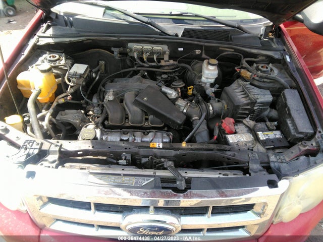 2008 FORD ESCAPE XLT VIN: 1FMCU93148KB93498