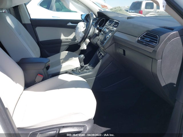 3VV2B7AX2KM058412 Volkswagen Tiguan Se/sel/sel R-line