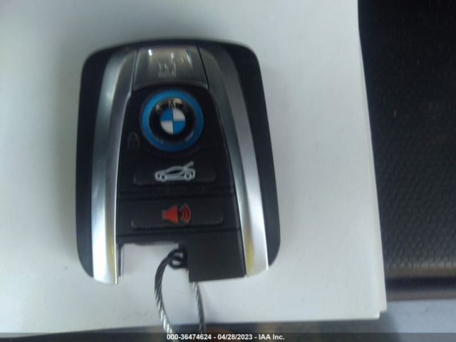 WBY8P4C01M7J24405 BMW I3