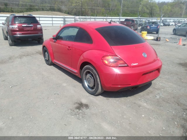 2012 VOLKSWAGEN BEETLE 2.5L PZEV VIN: 3VWJP7AT6CM648684