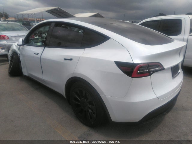 5YJYGDEE4MF062275 Tesla Model Y Long Range