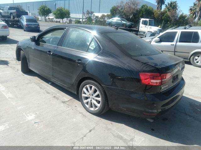3VWD17AJ2FM219737 Volkswagen Jetta Sedan 1.8t Se