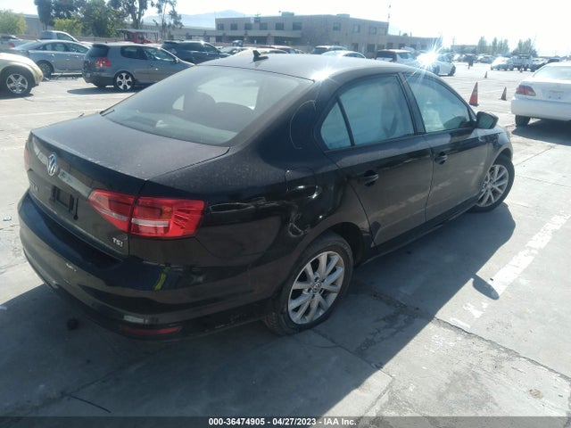 3VWD17AJ2FM219737 Volkswagen Jetta Sedan 1.8t Se