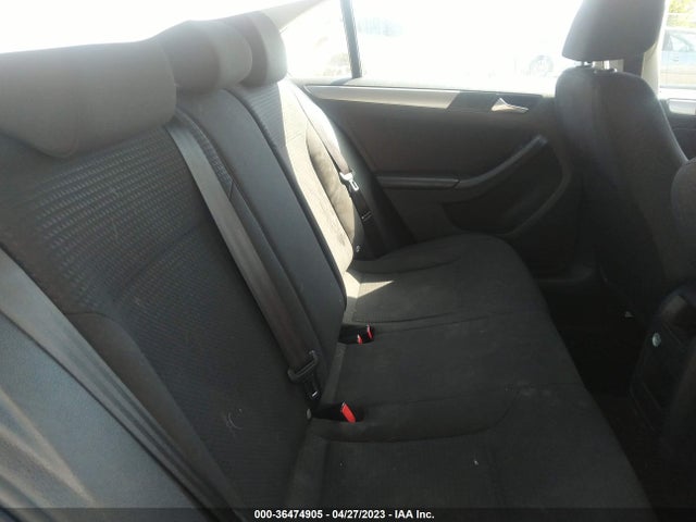 3VWD17AJ2FM219737 Volkswagen Jetta Sedan 1.8t Se