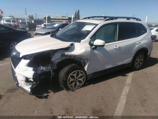 JF2SKAEC0NH438068 Subaru Forester Premium