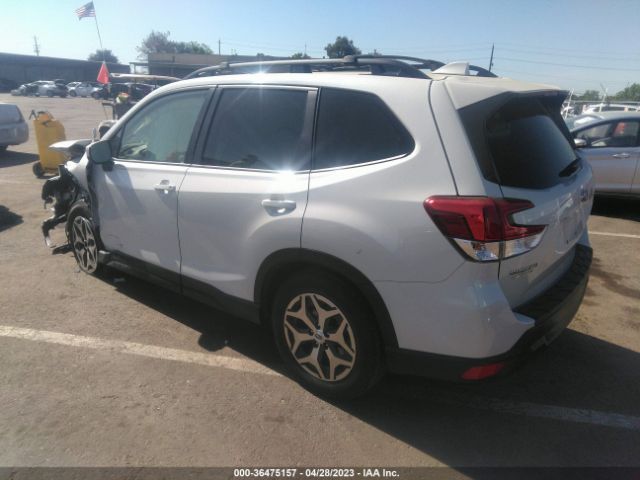 JF2SKAEC0NH438068 Subaru Forester Premium